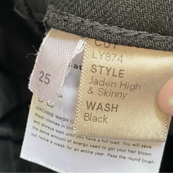 REFORMATION BLACK JADEN HIGH AND SKINNY LACE UP FRONT CLOSURE JEANS - Picture 10 of 12